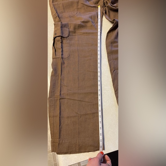 Cabela’s Women’s Linen Blend Cargo Pants Balsamic Brown Color Size 14 NWT - Picture 15 of 16